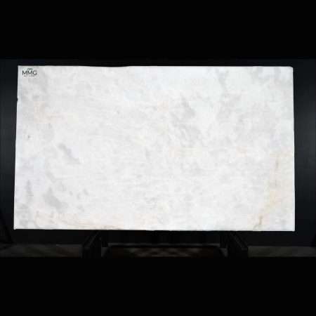 Cristallo luxe quartzite slabs