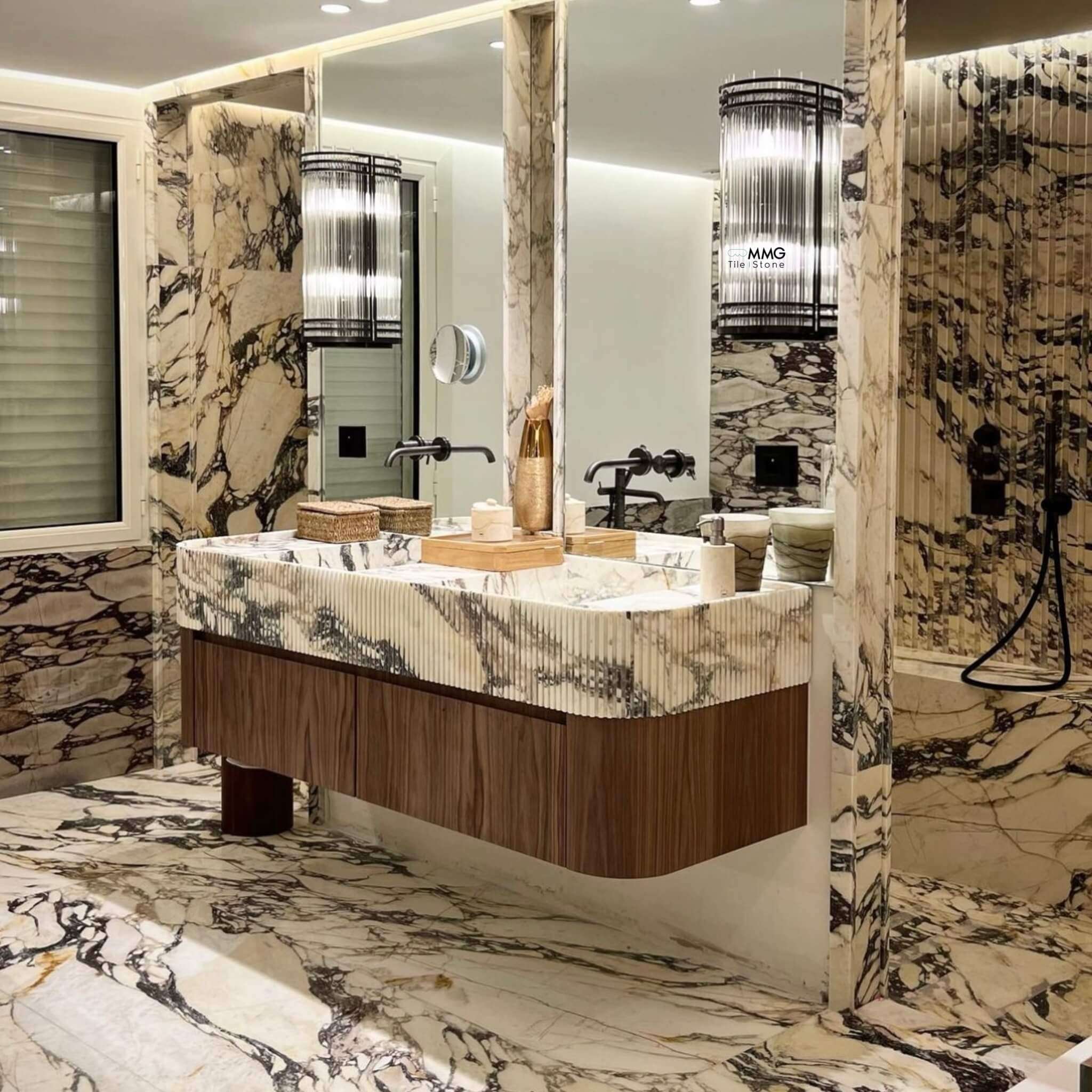 calacatta viola marble tile