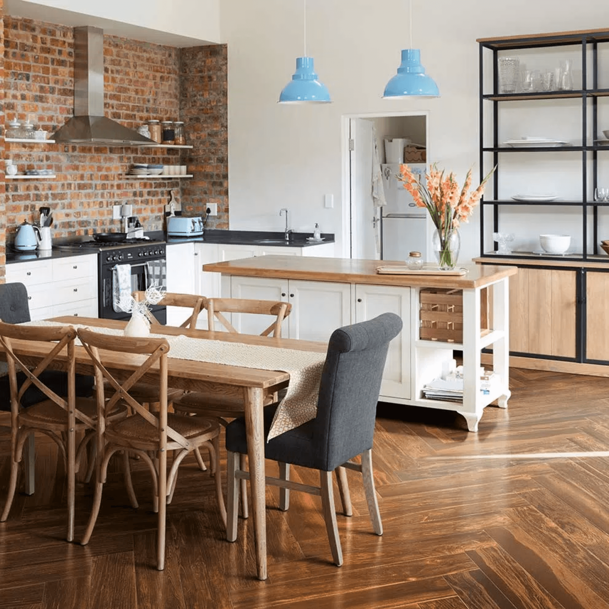 lacquered cherry tile