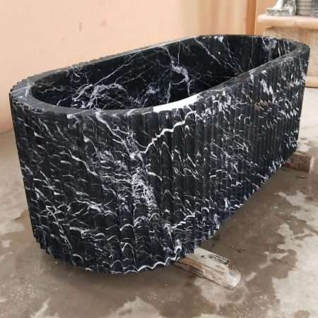 Ovale Bathtub