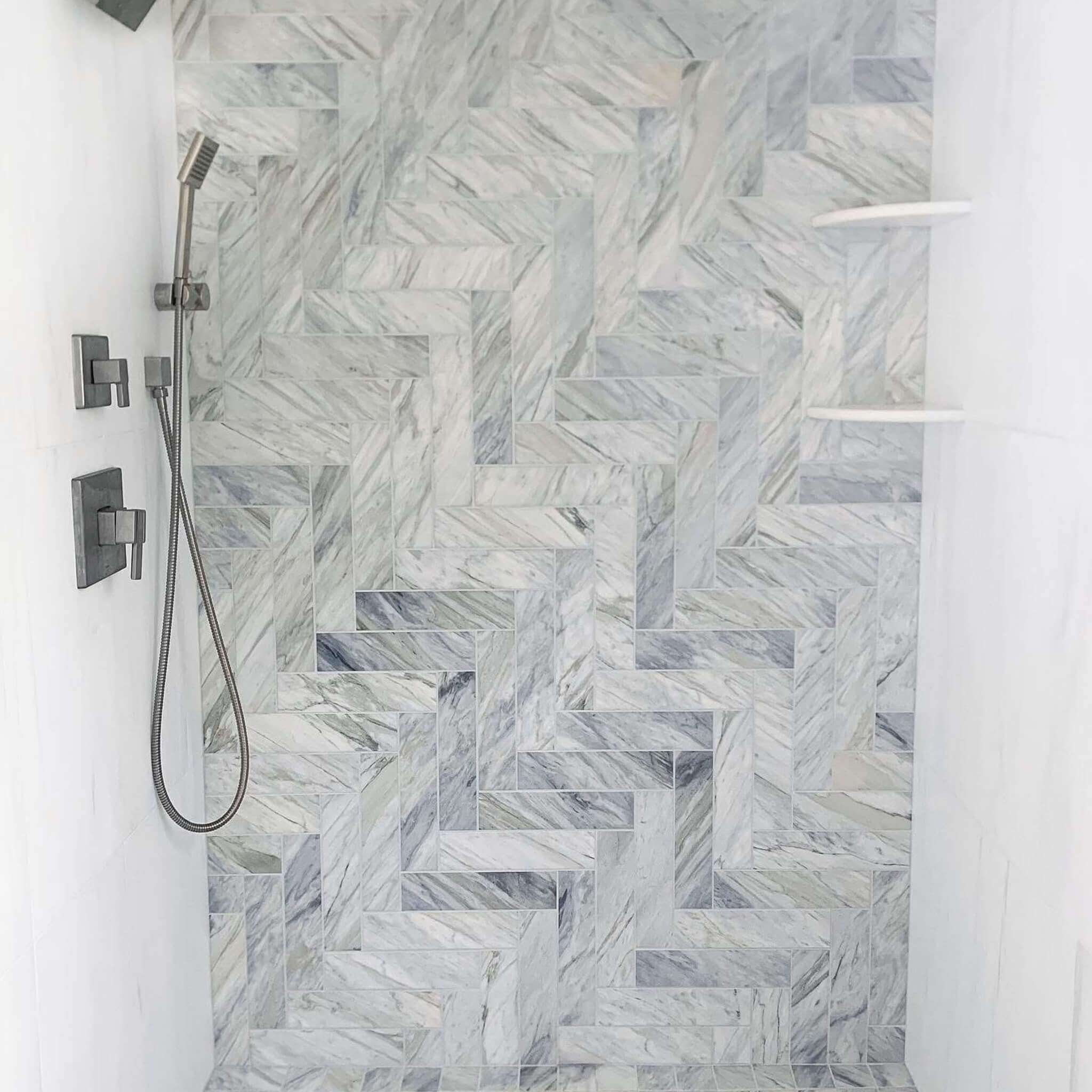 calacatta manhattan brushed