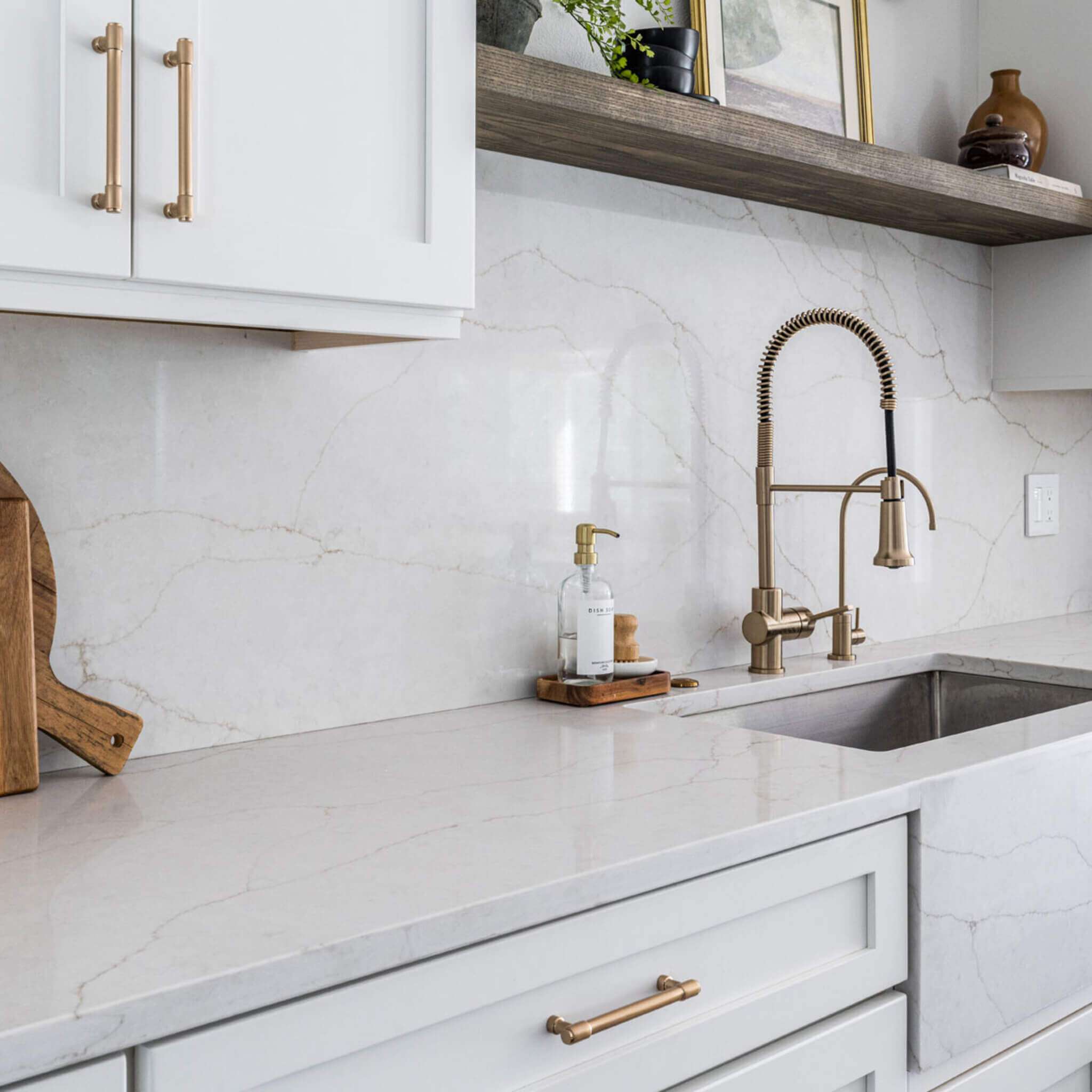 Sereno Gold Quartz slab