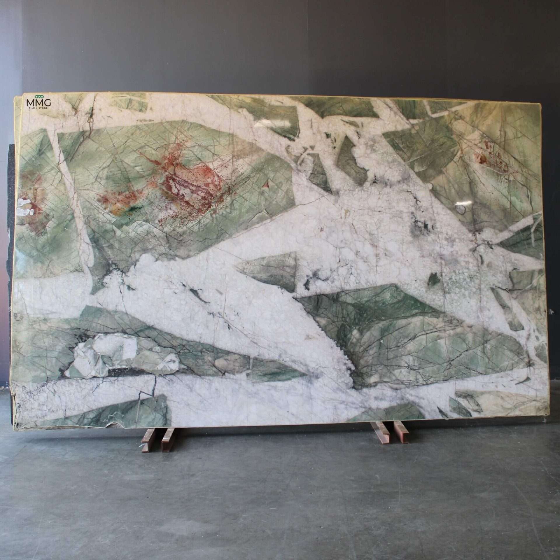 Verde Natura Premium 2cm Polished Quartzite Slab Verde Natura Premium 2cm Polished Quartzite Slab